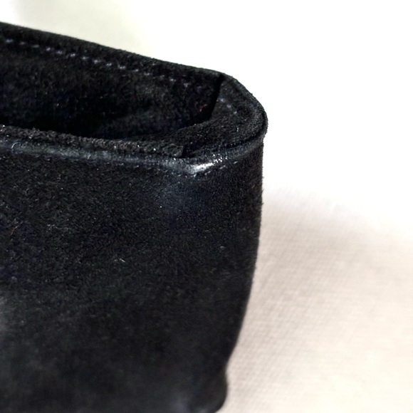 Auth. Chanel CC Logo Black Suede Chain Key Holder Case Pouch - Picture 8 of 11